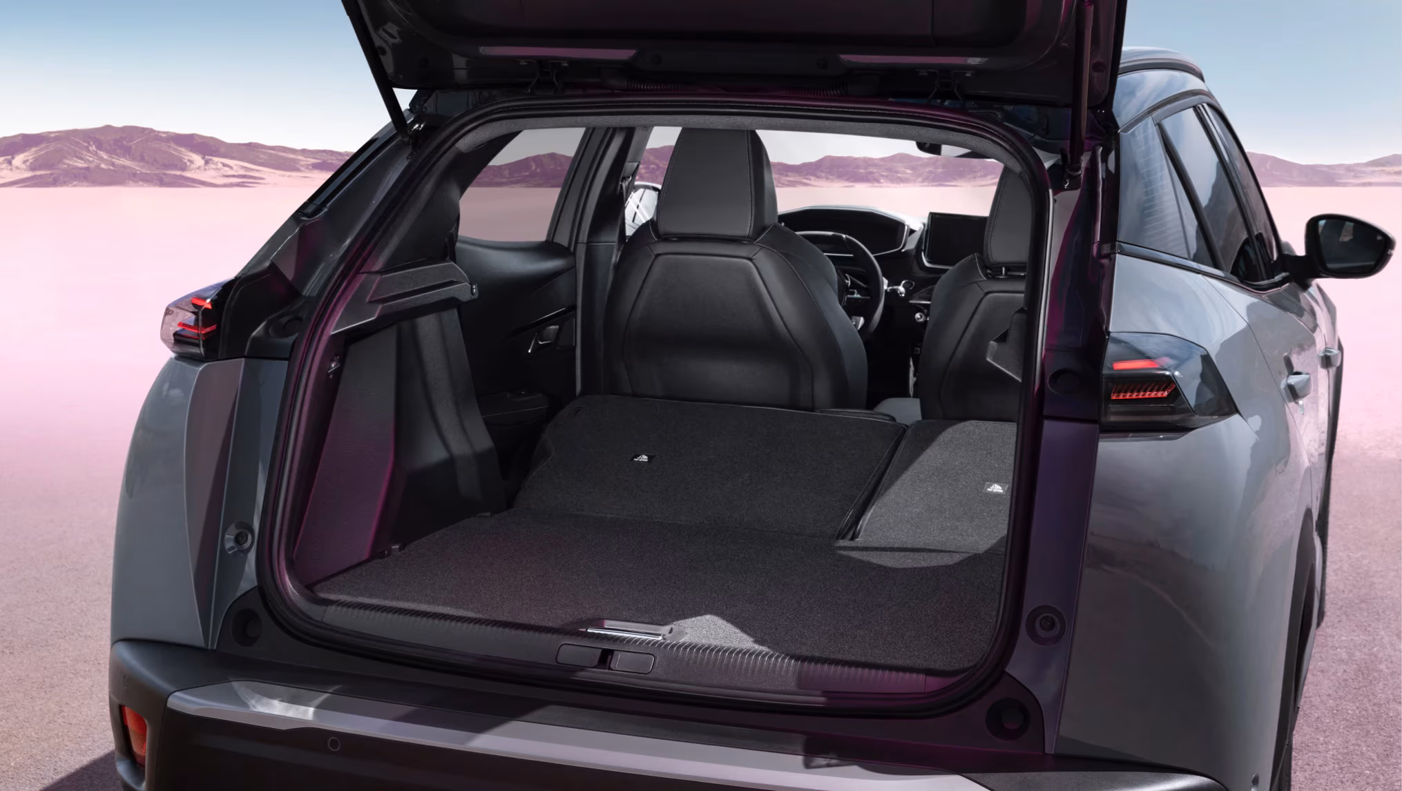 PEUGEOT 2008 1.2 Hybrid 145 AT Style