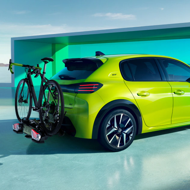 PEUGEOT 208 1.2 Hybrid 110 AT Allure