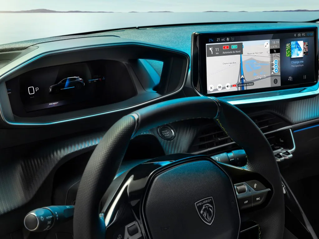 PEUGEOT 208 1.2 Hybrid 110 AT Allure