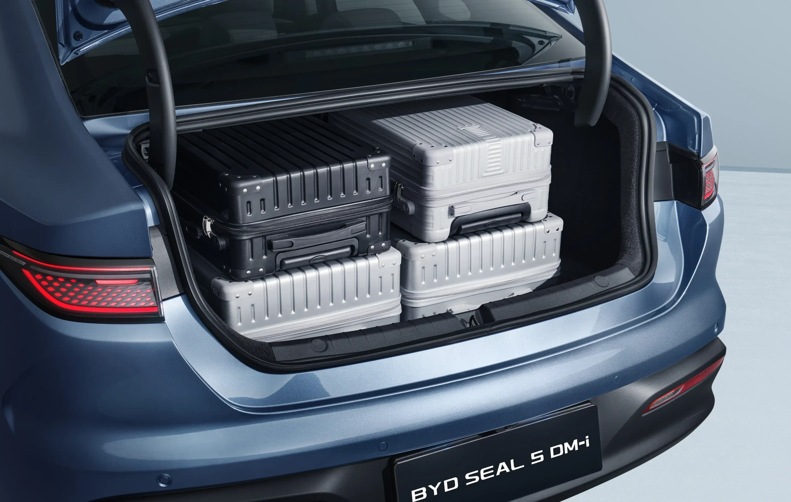 BYD SEAL 5 PHEV 1.5 DM-i 212 AT Confort