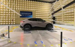 L&rsquo;industrie automobile accélère sur l&rsquo;open-source pour réduire ses coûts