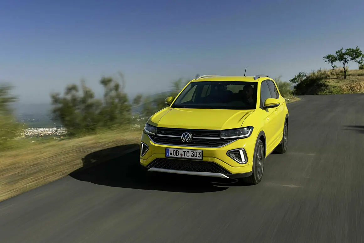 VOLKSWAGEN T-Cross 1.0 TSI 116 DSG R-Line