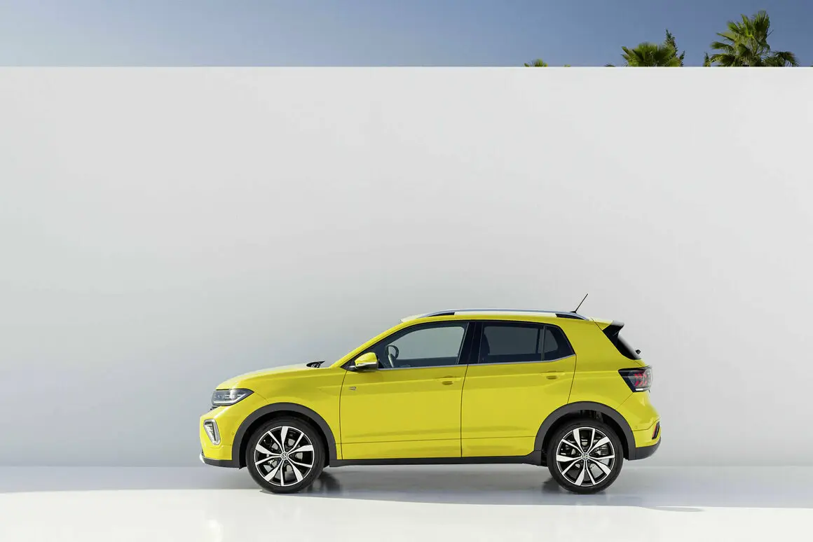 VOLKSWAGEN T-Cross 1.0 TSI 116 DSG R-Line