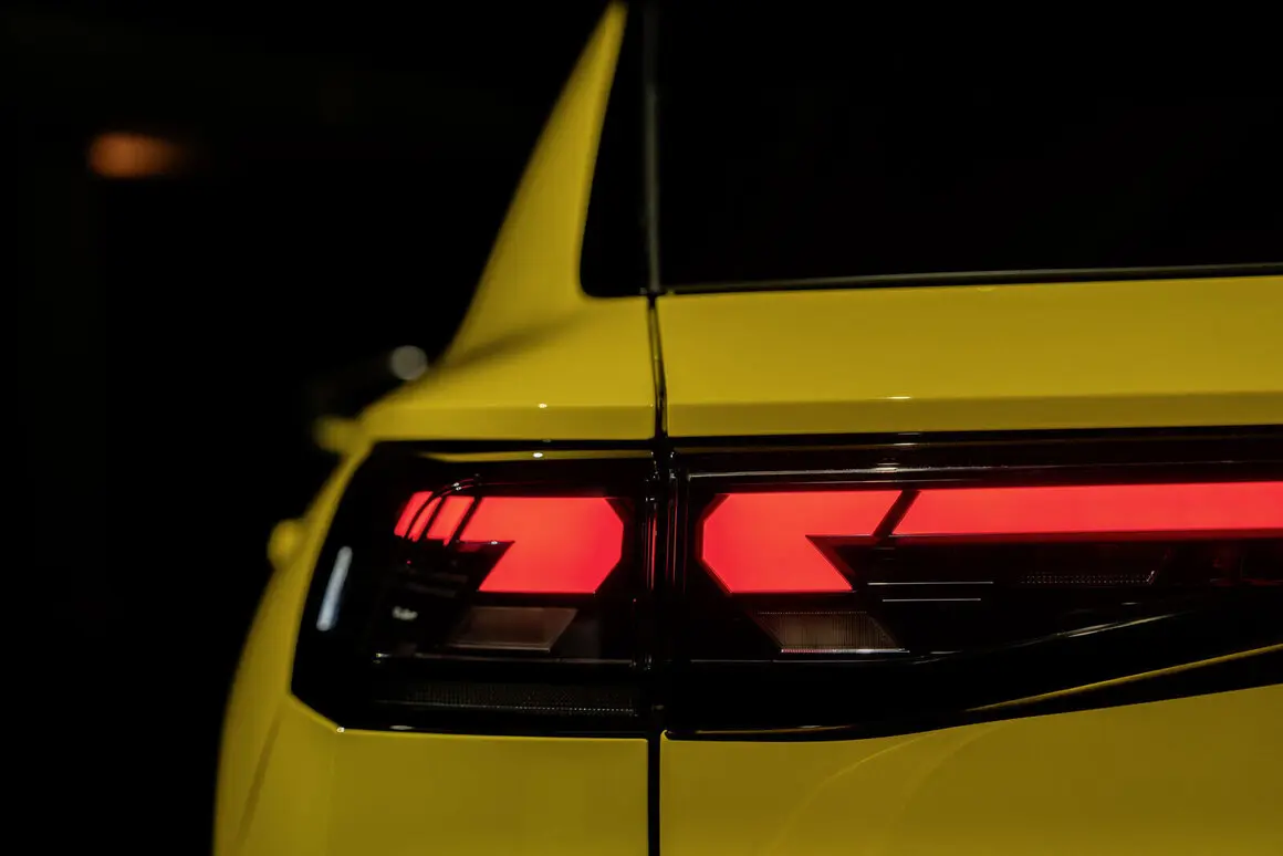 VOLKSWAGEN T-Roc 2.0 TDI 150 DSG R-Line