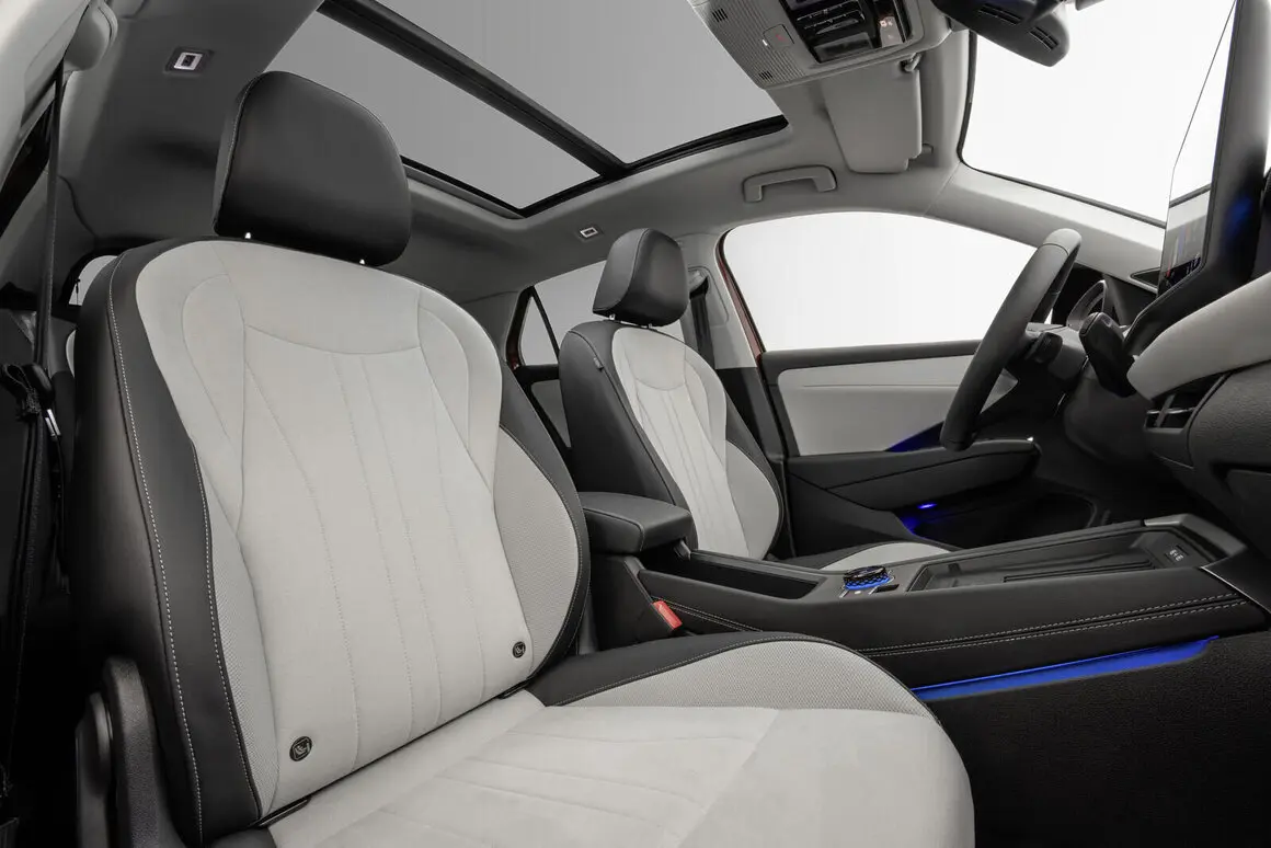 VOLKSWAGEN T-Roc 2.0 TDI 150 DSG R-Line