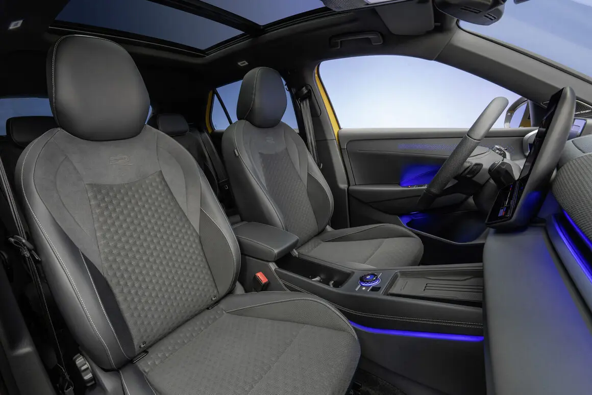 VOLKSWAGEN T-Roc 2.0 TDI 150 DSG R-Line